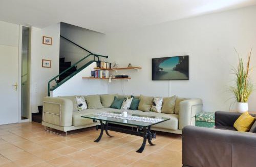 Minusio Apartment | Minusio-Locarno: Navengana Apt.4