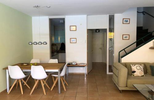 Minusio Apartment | Minusio-Locarno: Navengana Apt.4