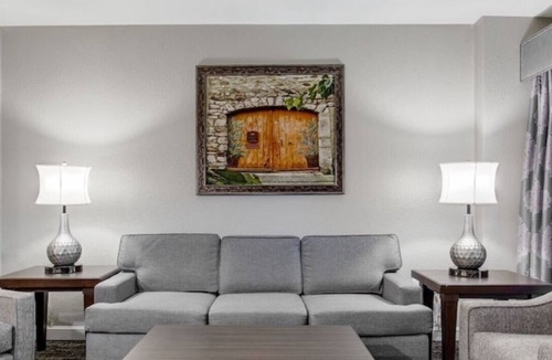 Lake Buena Vista Resort | Minutes from Disney, 2 Bed 2 Baths Beautiful Resort Condo, Stocked kitchen, WD