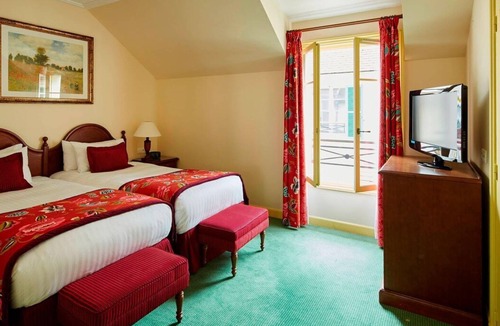 Bailly-Romainvilliers House | Minutes from Disney and Paris