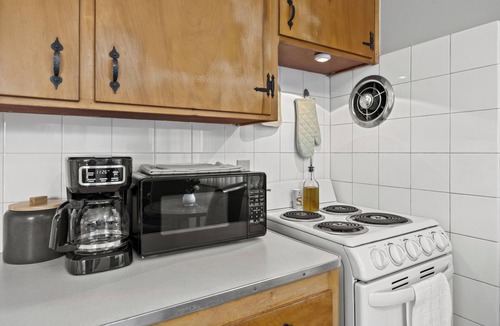 Cliff - Cannon Apartment | Minutes from Downtown- Podium, Arena, Riverfront