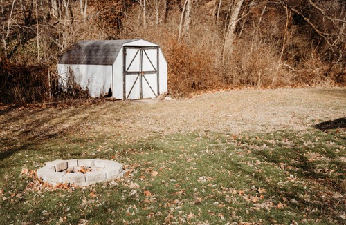 Steelville House | Minutes from Mt trails & River - 3 Bedroom House - Sleeps 7