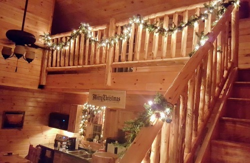 Richland Cabin | Minutes From Salmon River, On Snowmobile/ATV Trail, Fire Pit, WiFi, Grill, A/C