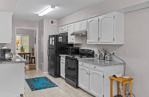 Highlands - Perkins House | Minutes from Tiger Stadium! South Campus Hideaway