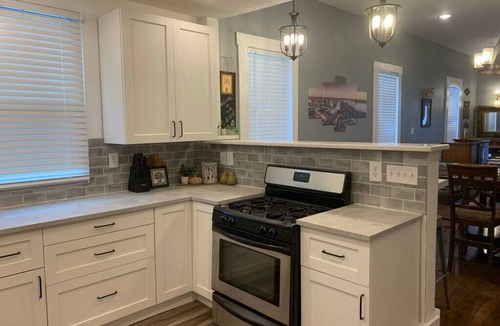 Uptown House | Minutes to Beale 4BR/3BA SFH