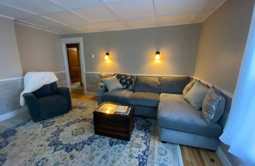 Waterville Apartment | Minutes to Colbynn