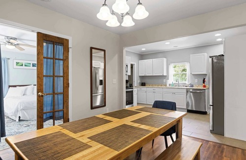 Chattanooga House | Minutes to Downtown, Park & Zoo! Trendy at Hoyt