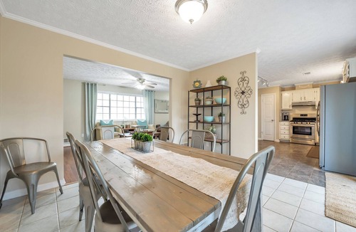 Peachtree City House | Minutes to Lake Peachtree, Flat Creek Country Club