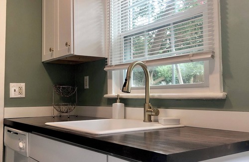 Summerville Condo | Minutes to Masters!