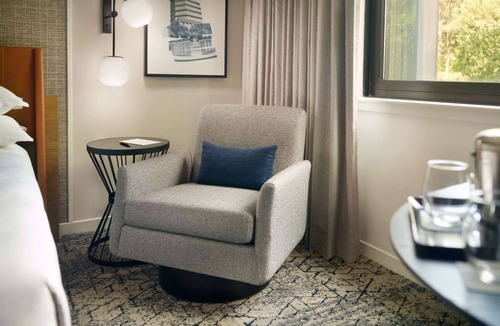 Durham Hotel | Minutes to Research Triangle + Free Shuttle & Pool