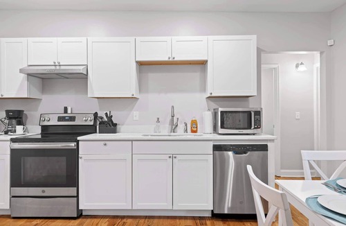 Chattanooga House | Minutes to the Zoo & Downtown! - McCallie Dugout