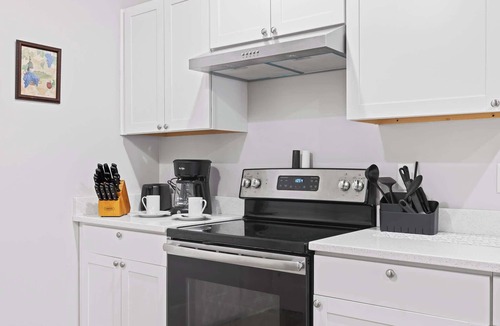 Chattanooga House | Minutes to the Zoo & Downtown! - McCallie Dugout
