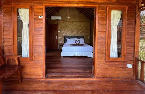 Selong Belanak Cabin | Mio Villa Tomang Omang Lombok