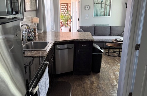 Lake Helen Cottage | Mira Bella North - 1BR Tiny House in Lake Helen
