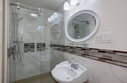 Bar Harbor House | Mira Monte Inn & Suites