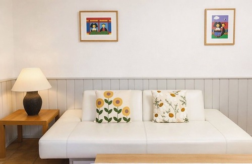 Hunawihr Apartment | Mirabelle beautiful 2 room bungalow spacious and comfortable