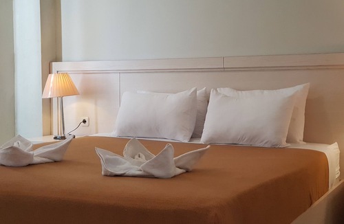 Manado City Centre Hotel | Miracle Hotel Manado