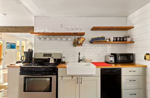 Running Springs House | Miracle House