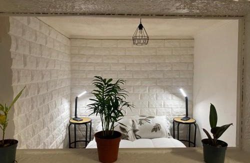 Aigues-Mortes Medieval City Apartment | Miracles Apt parking gratuit