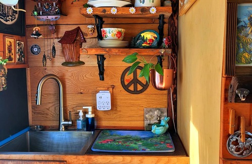 Belfast Cabin | Miracles on Polly - Fairy Tale Cabin - A return to your childhood
