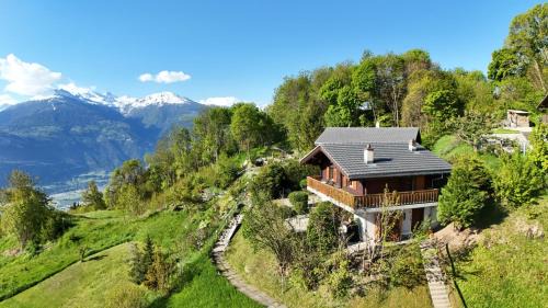 Bluche Ski Chalet | Mirador Alpine Horizon -Crans Montana- Swiss Alps