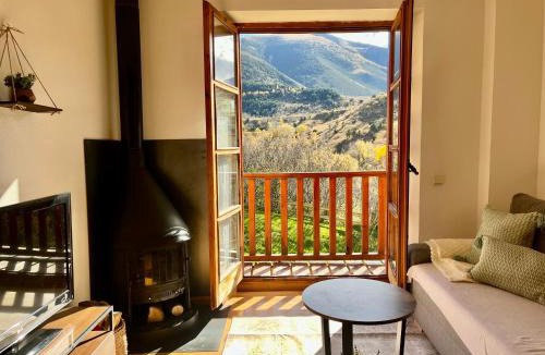 Taull Apartment | Mirador de la Neu