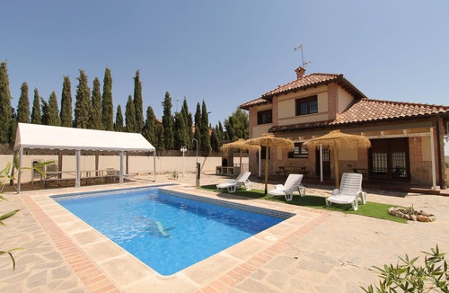Sesena Ski Chalet | Mirador del Valle. TuCasaTemporal