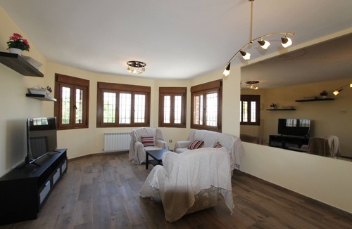 Sesena Ski Chalet | Mirador del Valle. TuCasaTemporal