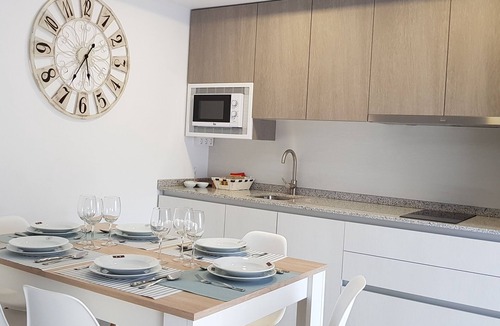 Herce Apartment | MIRADORES DEL ISASA. SUITABLE GREAT RESERVATION