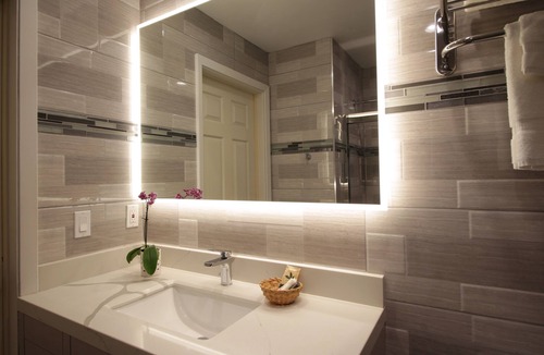 Parkside Hotel | Mirage Inn and Suites