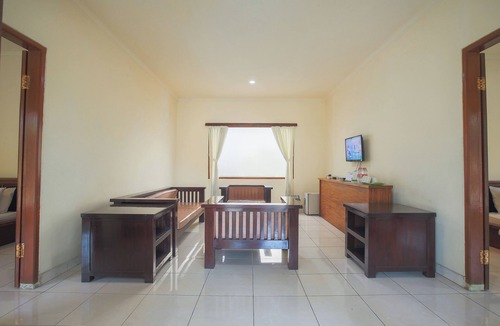 Kalipuro Hotel | Mirah Hotel