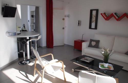 Santa Margarida Apartment | Miramar 37C