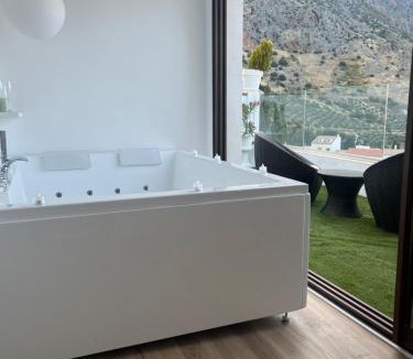 Albanchez de Magina Apartment | Miramundos Jacuzzi privado y vistas Escapadas románticas en Magina