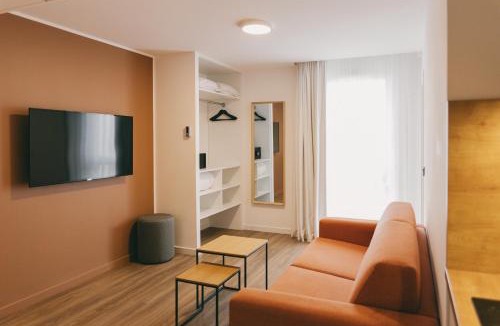 Port Marianne Apartment | Miranove