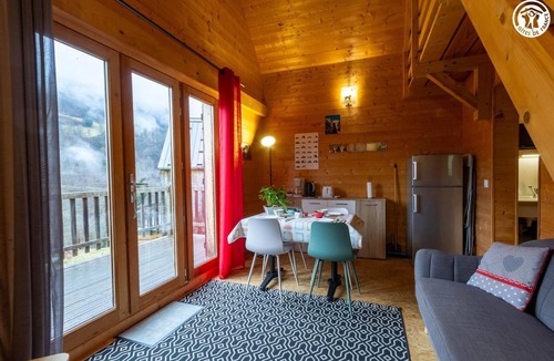 Queige House | MIRANTIN - QUEIGE - Gîte