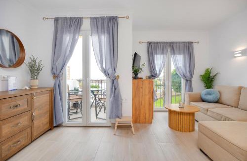 San Miguel de Salinas Apartment | Miravilla Villamartin Spectacular Holiday Spot