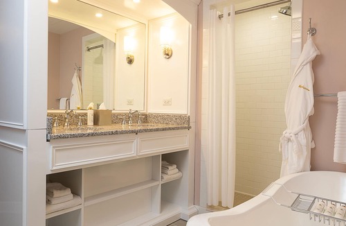 Rhinebeck Village Business District Hotel | Mirbeau Inn & Spa