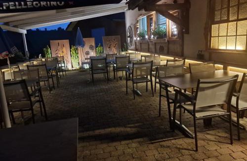 Mirchel Hotel | Mirchel Pintli Zimmer 1, Hotel und Restaurant