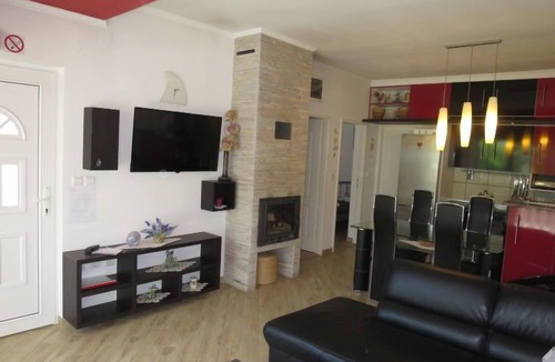 Vrsi Apartment | Mirjana (NIN450) by Interhome