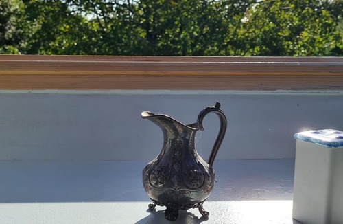 Theix-Noyalo House | Miro Room