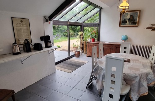 Theix-Noyalo House | Miro Room