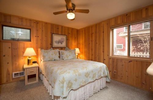 Bend House | Mirror Pond