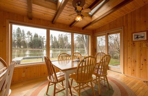 Bend House | Mirror Pond