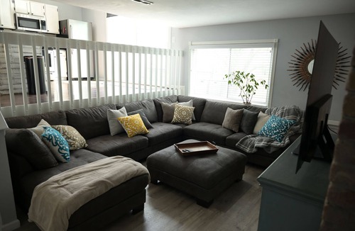 Foothill Green House | Mirrors & Mandalas and Morning Coffee!