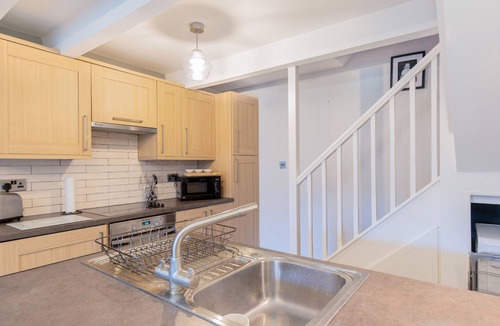 Thornton Cottage | Mischa Cottage