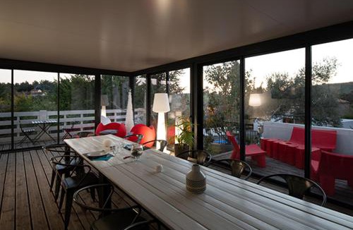 Aumelas Bed & Breakfast | Mise en Scène