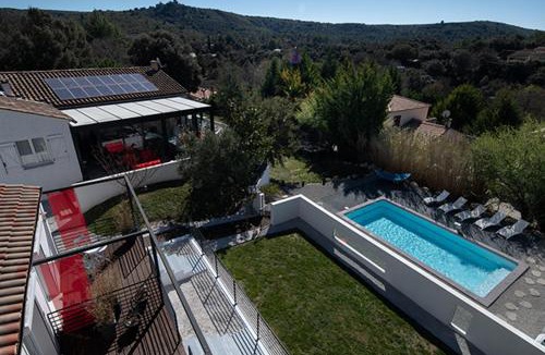 Aumelas Bed & Breakfast | Mise en Scène