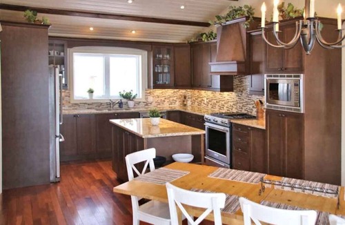Dysart et al Cottage | Miskwabi Lake House - Five Bedroom Cottage, Sleeps 10