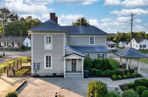 Lynchburg House | Miss Elizabeth`s Place | Downtown Lynchburg