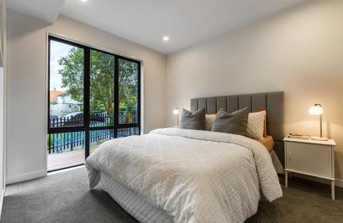 Mission Bay House | Mission Bay 4 bedrooms Tidy Unit